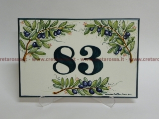cod.art: nc28 - Mattonella in ceramica cm 20x30 con olive e scritta personalizzata. 